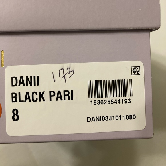 Madden Girl | New Women’s Danii Platform Sandals - Picture 6 of 7